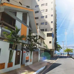  Pensión Cancoq - 20 Metros Da